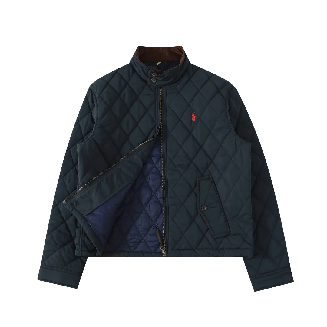 P350 #R57 Ralpah Lauren/Ralph Lauren Diamond Check Stand Collar Veteran Cotton Jacket Uniform British Retro Style for Men and Women Item No. RL17381 Classic Diamond Henley Lavalier Thin Cotton Jacket Simple yet stylish corduroy trimmed cuffs Collar Can be straight folded Two-wear, half-high collar front double-button closure, front full zipper Fabric has a certain anti-water effect, classic forever , there are adjustable buckle tabs at the back waist. Delicate embroidery of the pony on the left side of the chest is retro and timeless. Color: black, navy blue, brown, army green. Size: M L
